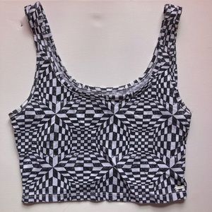 Black & White Pattern Crop Top